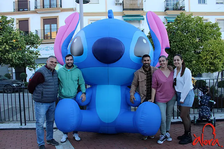 inauguración escultura Infancia en Álora