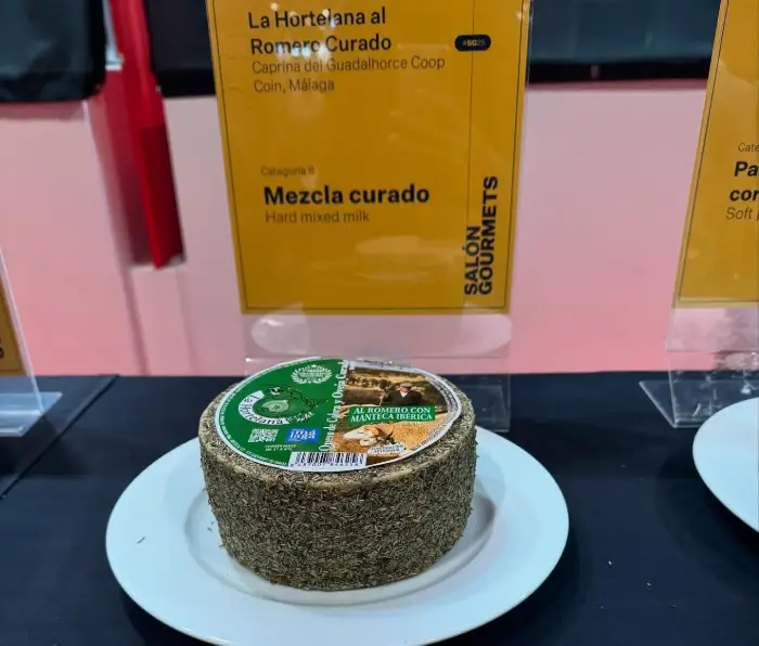 Queso Curado Mezcla La Hortelana al Romero