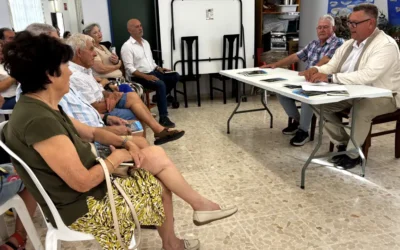 José Díaz Oliva presenta Periplo por Andalucía en Pueblo Cortijo