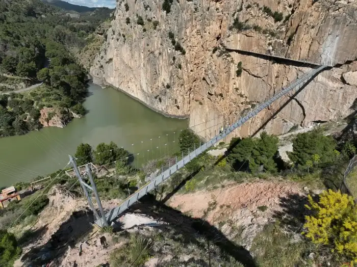 abierto el puente colgante más largo en El Chorro