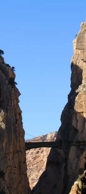 Desfiladero de los Gaitanes en el Valle del Guadalhorce Desfiladero de los Gaitanes en el Valle del Guadalhorce