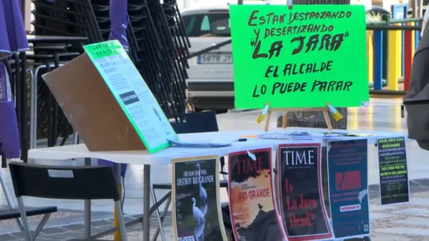El grito de la Jara: vecinos y activistas se movilizan contra el “destrozo” de las fotovoltaicas